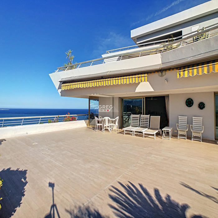 Appartements à vendre Marina baie des Anges à Villeneuve Loubet.